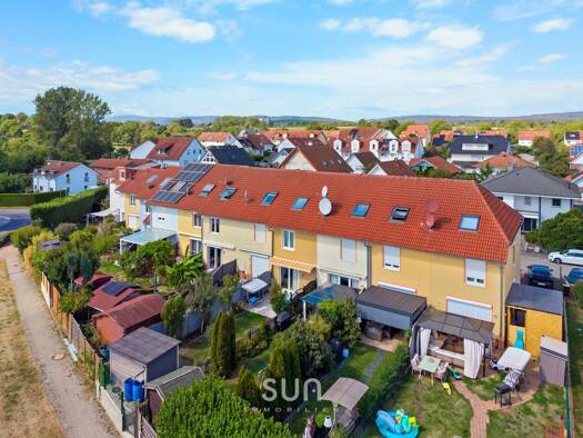 Reihenmittelhaus zum Kauf 590.000 € 4 Zimmer 108 m² 320 m² Grundstück Rodheim Rosbach vor der Höhe 61191