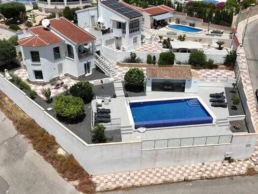 Chalet zum Kauf 649.000 € 5 Zimmer 123 m² Calle Sierra Rojales 03170