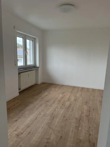 Wohnung zum Kauf provisionsfrei 175.080 € 5,5 Zimmer 146 m² frei ab sofort Im Lorenz Betziesdorf Kirchhain 35274