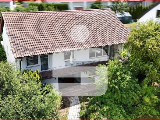 Einfamilienhaus zum Kauf 375.000 € 6 Zimmer 150 m² 819 m² Grundstück Mangersreuth Kulmbach 95326