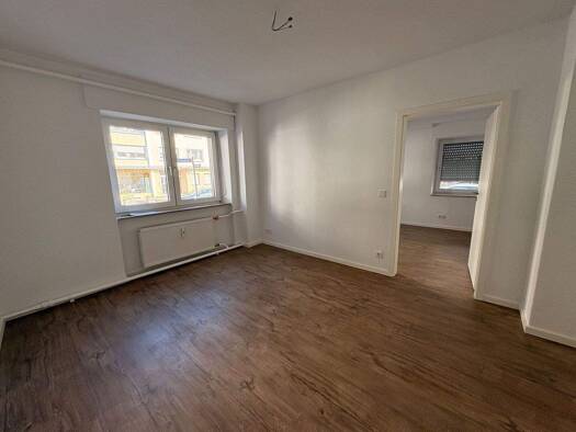 Wohnung zur Miete 700 € 3 Zimmer 60 m² EG frei ab sofort Okenstraße Steinbühl Nürnberg 90443