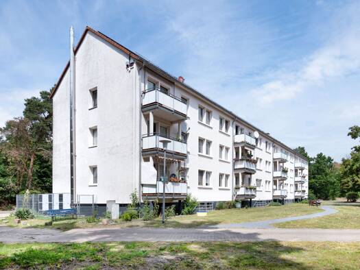 Wohnung zur Miete 450 € 3 Zimmer 63,1 m² EG Am Krankenhaus 5a Lostau 39291
