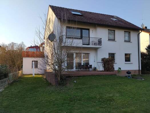 Haus zum Kauf 350.000 € 8 Zimmer 195 m² 620 m² Grundstück Scharoldstraße Schlüsselfeld 96132