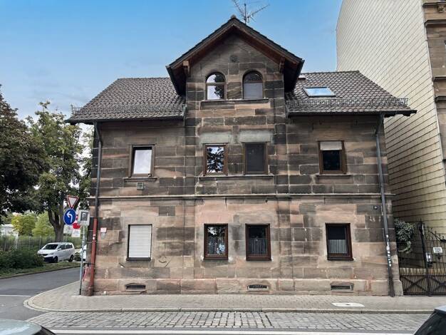 Mehrfamilienhaus zum Kauf 450.000 € 9 Zimmer 226 m² 205 m² Grundstück Südstadt Fürth 90763