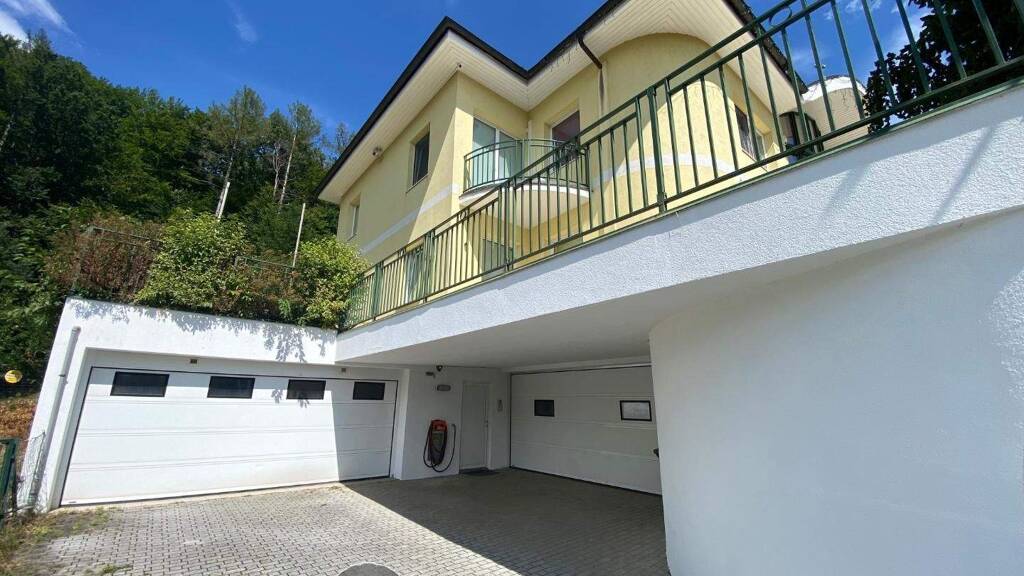Villa zum Kauf 1.250.000 € 8 Zimmer 375 m² 1.567 m² Grundstück Gablitz 3003
