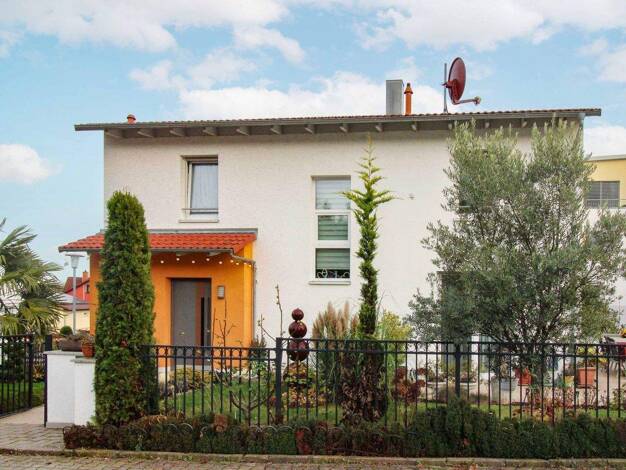 Einfamilienhaus zum Kauf 849.000 € 6 Zimmer 212 m² 430 m² Grundstück Eutingen Pforzheim 75181