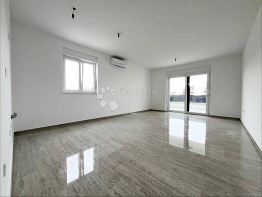 Wohnung zum Kauf 320.000 € 3 Zimmer 78 m² 1. Geschoss Novigrad Novigrad