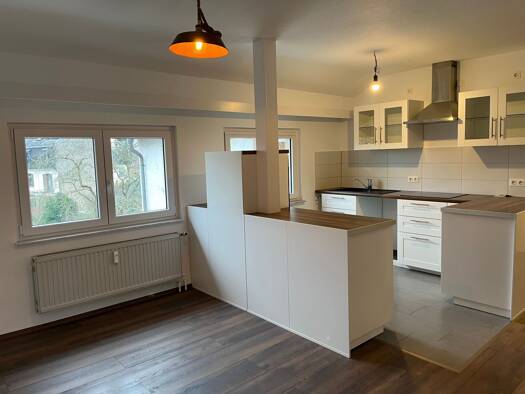 Wohnung zur Miete 1.600 € 4 Zimmer 100 m² Geschoss 2/2 frei ab sofort Hanau 63452