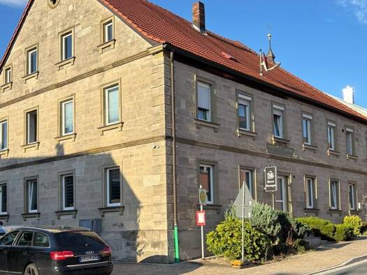Mehrfamilienhaus zum Kauf provisionsfrei 659.000 € 17 Zimmer 517 m² 9.700 m² Grundstück Prölsdorf Rauhenebrach 96181