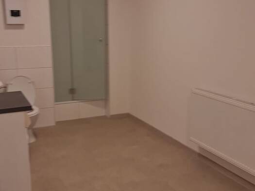 Wohnung zur Miete 2.000 € 7 Zimmer 200 m² Geschoss 1/3 frei ab sofort Friedberg 61169