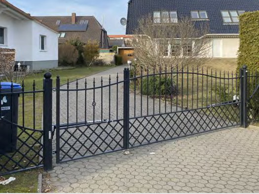 Einfamilienhaus zum Kauf provisionsfrei 560.000 € 16 Zimmer 245 m² 1.182 m² Grundstück Gartenstraße 2 Röbel Röbel/Müritz 17207