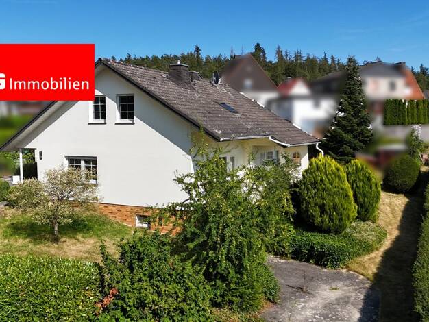 Einfamilienhaus zum Kauf 295.000 € 6 Zimmer 145 m² 894 m² Grundstück Frankenberg Frankenberg (Eder) 35066