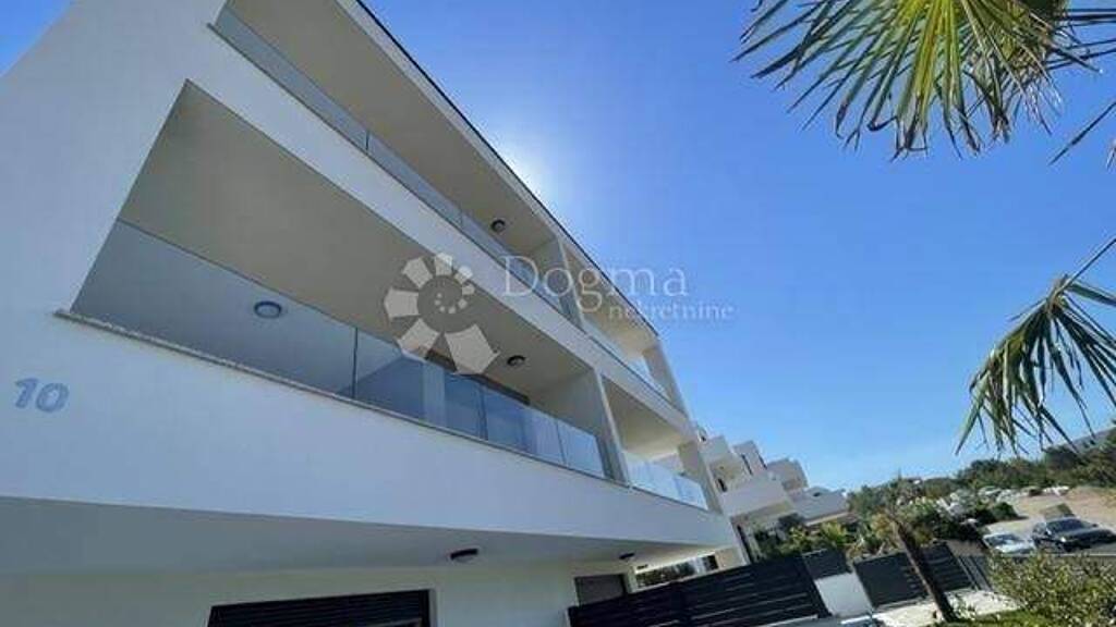 Wohnung zum Kauf 650.000 € 4 Zimmer 98 m² 1. Geschoss Malinska-Dubasnica