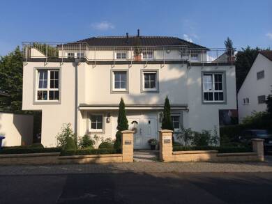 Doppelhaushälfte zur Miete 3.150 € 8 Zimmer 255 m² 313 m² Grundstück frei ab 01.09.2025 Bad Soden Bad Soden 65812