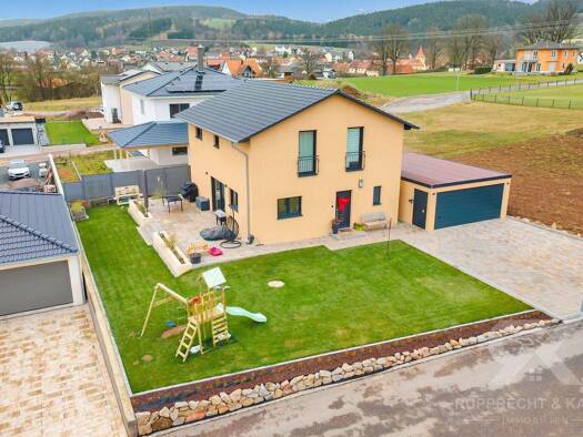 Einfamilienhaus zum Kauf 599.000 € 5,5 Zimmer 140 m² 580 m² Grundstück Irchenrieth 92699