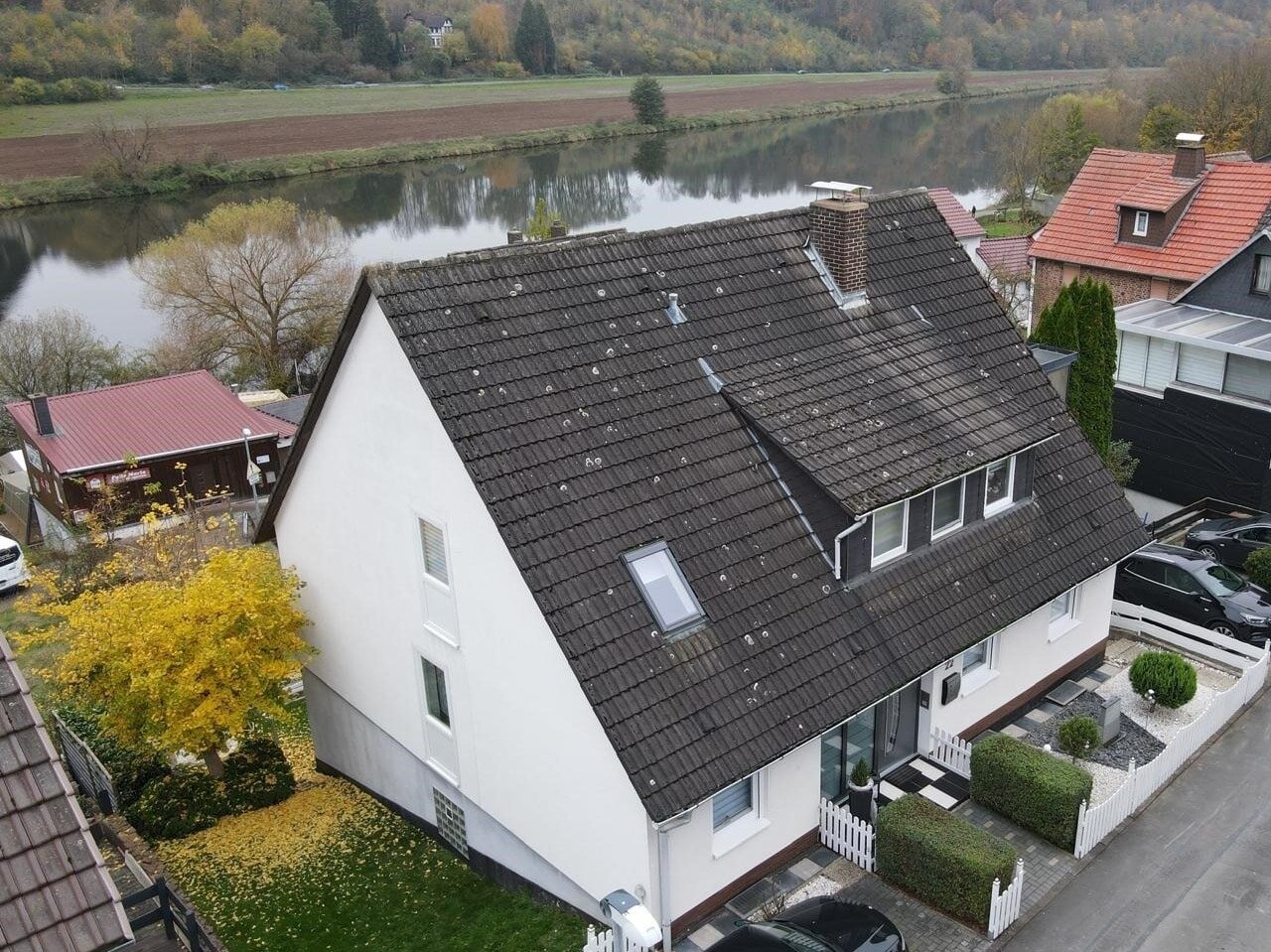 Mehrfamilienhaus zum Kauf 570.000 € 9 Zimmer 200 m²<br/>Wohnfläche 353 m²<br/>Grundstück Bergshausen Fuldabrück 34277