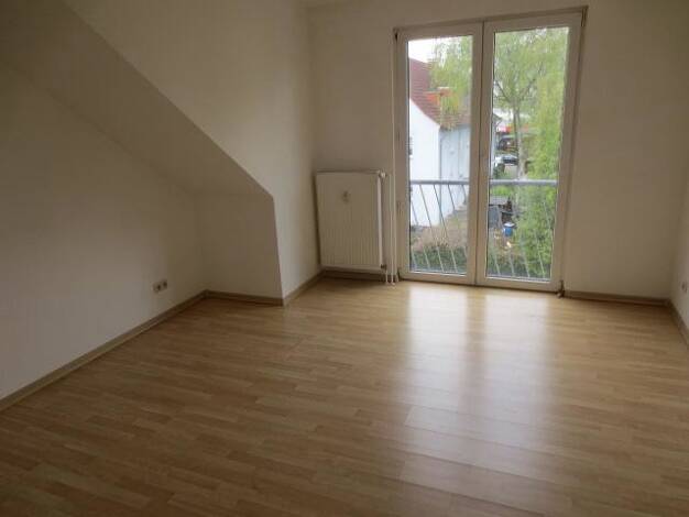 Wohnung zur Miete nur mit Wohnberechtigungsschein 382 € 3,5 Zimmer 65,8 m² Dachgeschoss frei ab 14.06.2025 Brühlweg 30 Marten Dortmund 44379