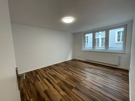 Wohnung zur Miete 860 € 2 Zimmer 58 m² Geschoss 1/4 frei ab 01.10.2026 Kartause 7 Altstadt Würzburg 97070