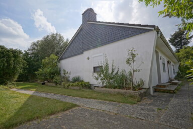 Einfamilienhaus zum Kauf 179.500 € 5 Zimmer 127 m² 1.167 m² Grundstück Nordholz Wurster Nordseeküste OT Nordholz 27639