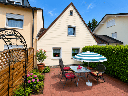 Einfamilienhaus zur Miete 2.250 € 4,5 Zimmer 111 m² 265 m² Grundstück frei ab sofort Lohhof Unterschleißheim 85716