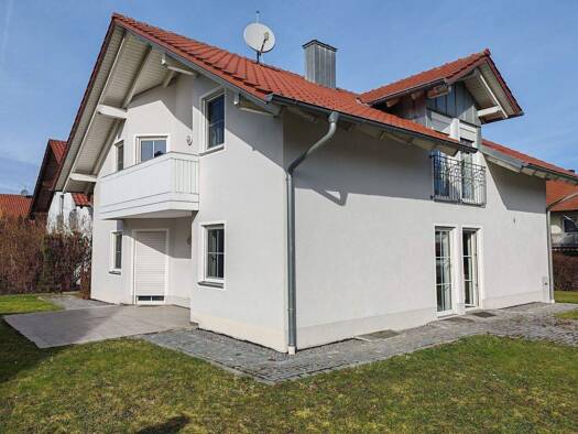 Einfamilienhaus zum Kauf 380.000 € 5 Zimmer 145 m² 608 m² Grundstück frei ab sofort Birkenstraße Oberschneiding 94363