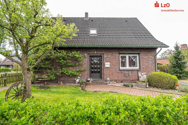 Einfamilienhaus zum Kauf 209.000 € 5 Zimmer 105,9 m² 1.068 m² Grundstück Neuenburg Zetel 26340