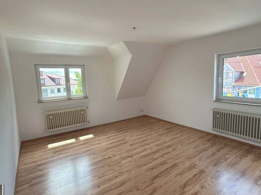 WG-Zimmer zur Miete 450 € frei ab sofort Harzerstr. 26 Schwenningen Villingen-Schwenningen 78054
