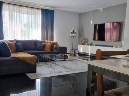 Wohnung zur Miete 1.300 € 3 Zimmer 96 m² Geschoss 1/2 frei ab 01.04.2026 Potsdamer Straße Bockum Krefeld 47800