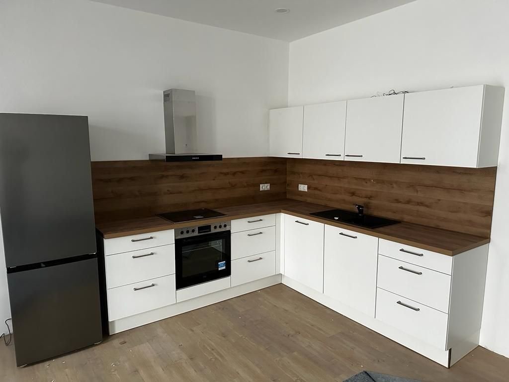 Wohnung zur Miete 712 € 3 Zimmer 89 m²<br/>Wohnfläche 1.<br/>Geschoss ab sofort<br/>Verfügbarkeit Landeskronstraße 17 Innenstadt Görlitz 02826