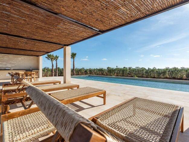 Landhaus zur Miete - Erstbezug 17.400 € 575 m² 103.000 m² Grundstück Campos 07630