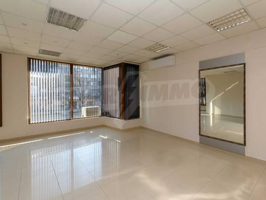 Laden zum Kauf 448.500 € 4 Zimmer Plovdiv