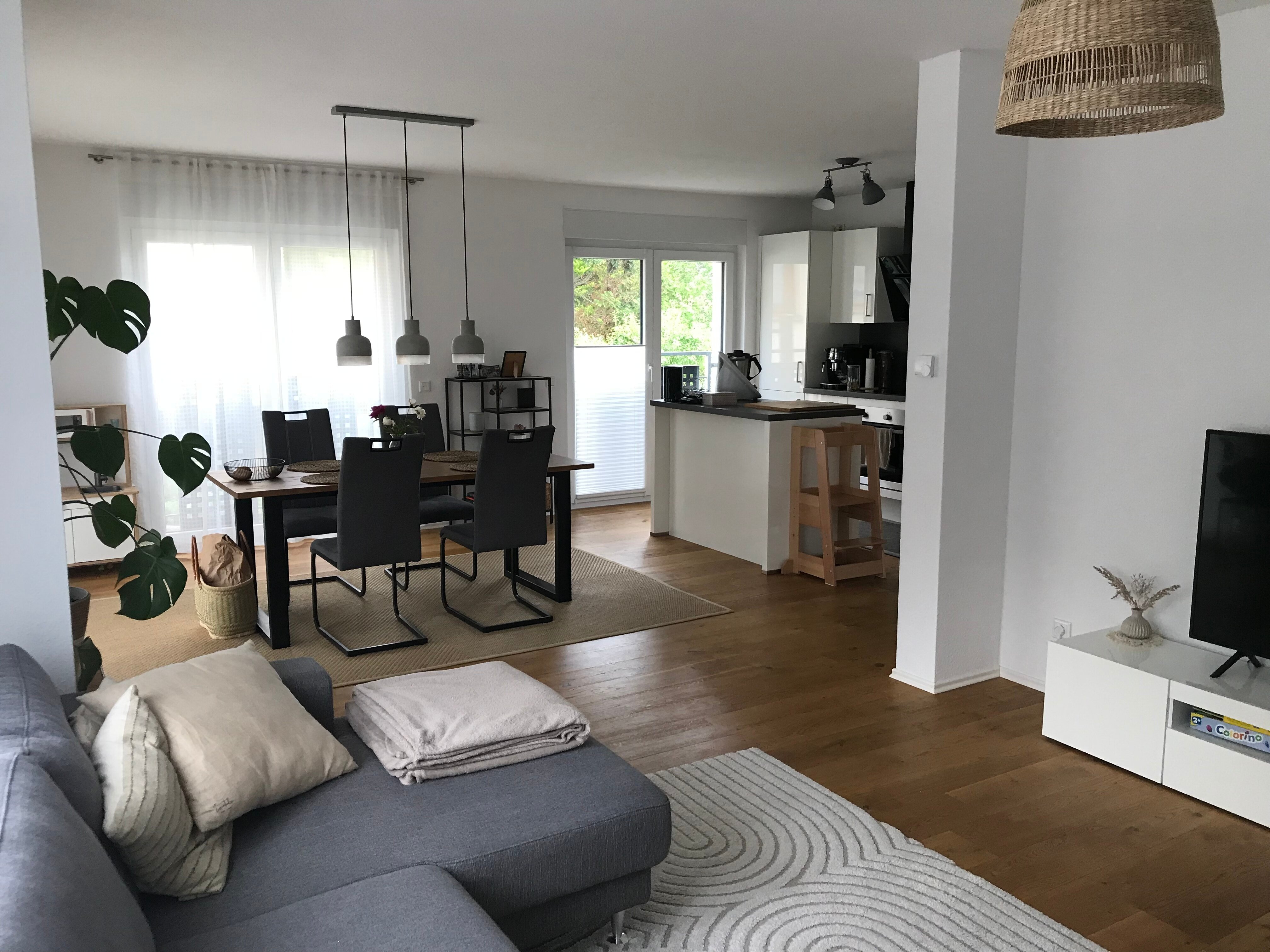 Terrassenwohnung zur Miete 900 € 2 Zimmer 68,4 m²<br/>Wohnfläche EG<br/>Geschoss 01.02.2025<br/>Verfügbarkeit Zewen 3 Trier 54294