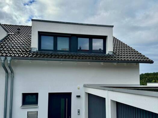 Doppelhaushälfte zur Miete 1.840 € 6 Zimmer 136 m² 300 m² Grundstück frei ab 01.04.2026 Deufringen Aidlingen 71134