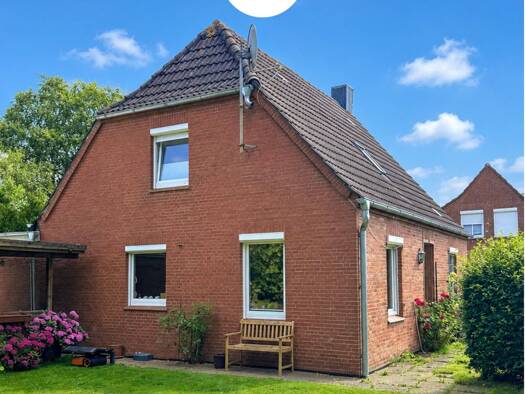 Einfamilienhaus zum Kauf 125.000 € 5 Zimmer 99 m² 1.053 m² Grundstück Rysum Krummhörn 26736
