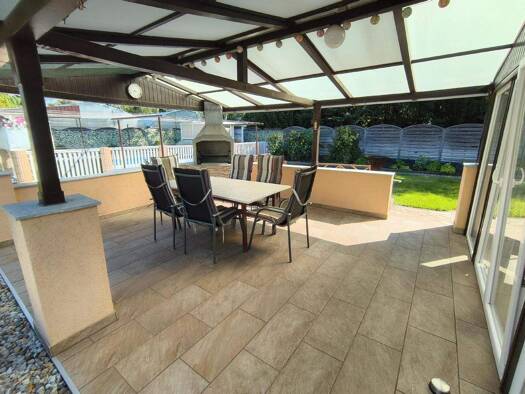 Mehrfamilienhaus zum Kauf 640.000 € 10 Zimmer 215 m² 1.850 m² Grundstück Thekla Leipzig 04349