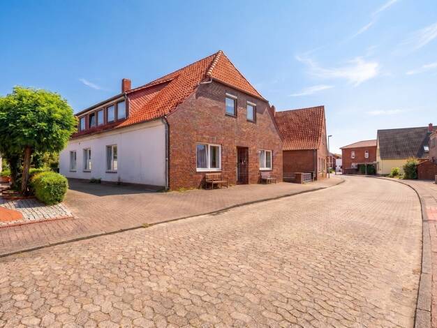 Mehrfamilienhaus zum Kauf 460.000 € 10 Zimmer 202 m² 1.263 m² Grundstück Syke Syke 28857