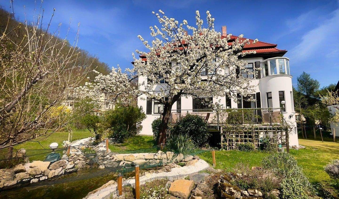 Immobilie in Bad Blankenburg - Exkl. Landhaus (Villa) mit Seele, Charme & Lage ! - Bild 1