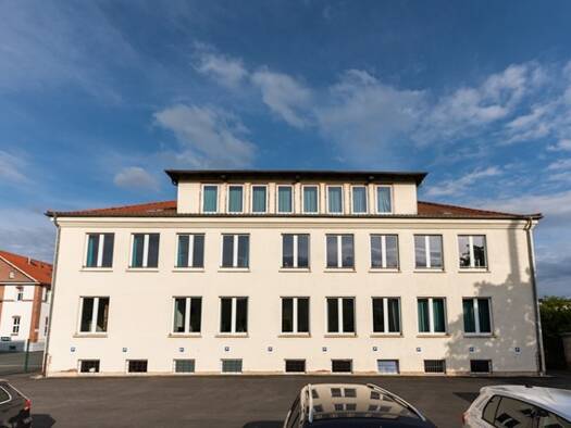 Büro zur Miete 5.105 € 10 Zimmer 730 m² Bürofläche Nord Jena 07749