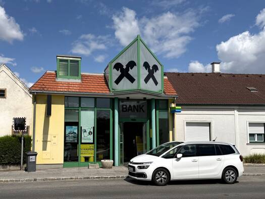 Laden zum Kauf 140.000 € 3 Zimmer Eggendorf 2492