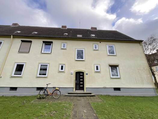 Wohnung zur Miete 409 € 3 Zimmer 60,2 m² 1. Geschoss frei ab 18.09.2026 Dirschauer Straße 21 Fedderwardergroden Wilhelmshaven 26388