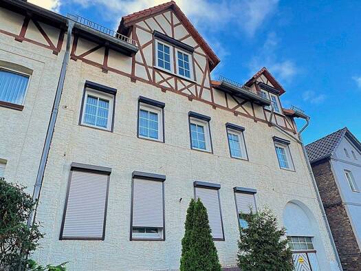 Mehrfamilienhaus zum Kauf als Kapitalanlage geeignet 250.000 € 8 Zimmer 199 m² 280 m² Grundstück Thale 06502
