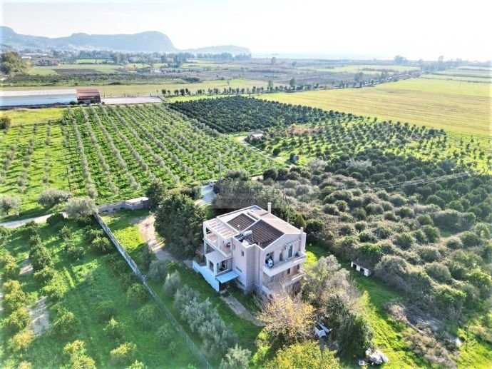 Villa zum Kauf 600.000 € 6 Zimmer 300 m²<br/>Wohnfläche 4.140 m²<br/>Grundstück Nafplio 21100