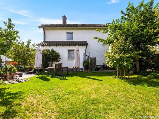 Einfamilienhaus zum Kauf 649.000 € 5 Zimmer 150 m² 838 m² Grundstück Regenstauf Regenstauf 93128