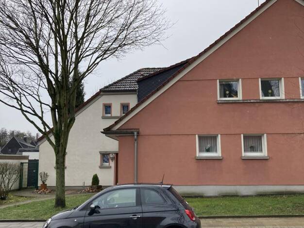 Mehrfamilienhaus zum Kauf provisionsfrei 315.000 € 6 Zimmer 121 m² 673 m² Grundstück Theobaldstraße 49 Katernberg Essen 45327