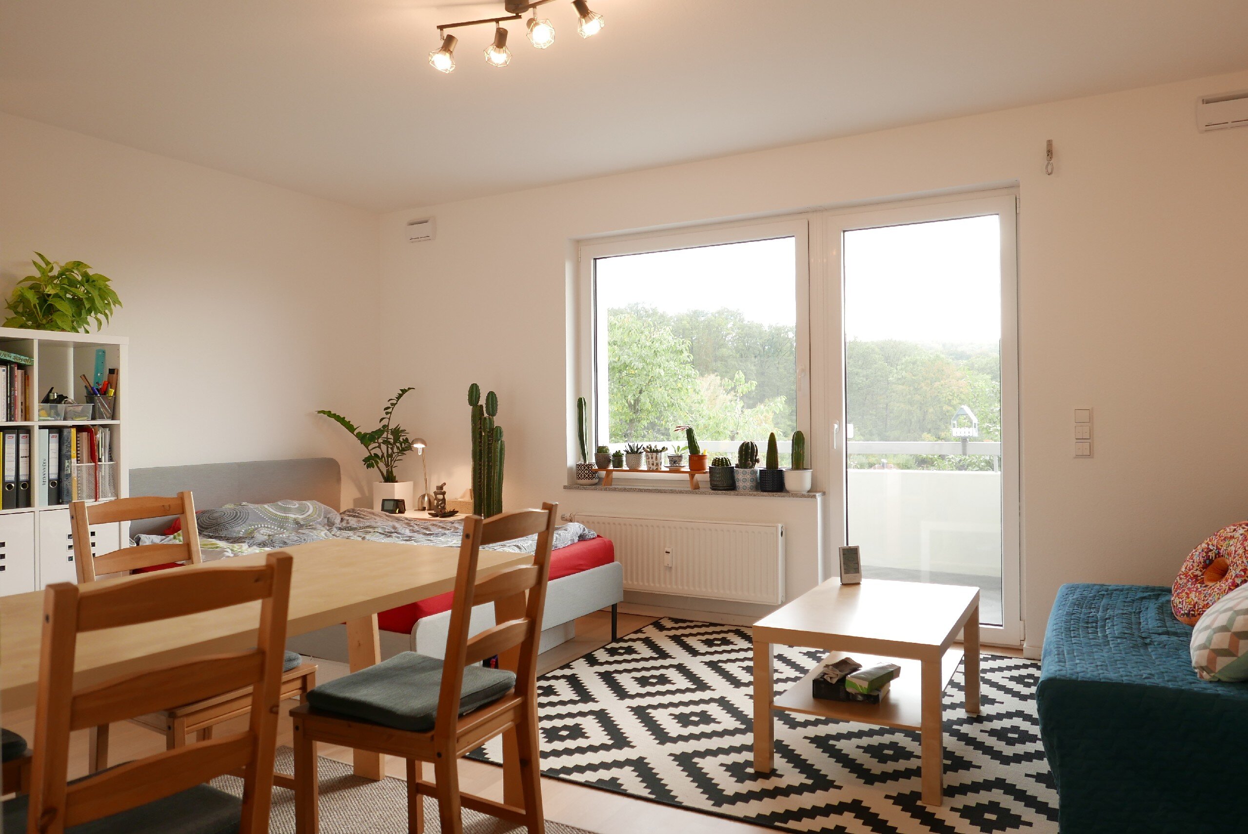 Wohnung zur Miete 760 € 1 Zimmer 33,3 m²<br/>Wohnfläche ab sofort<br/>Verfügbarkeit Gänsheide Stuttgart 70184