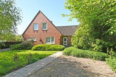 Einfamilienhaus zum Kauf 195.000 € 4 Zimmer 115,4 m² 1.083 m² Grundstück Klanxbüll 25924
