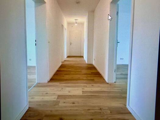 Wohnung zur Miete 1.660 € 3 Zimmer 84,5 m² Geschoss 2/3 frei ab 01.05.2026 Friedenstraße 5 Unterpfaffenhofen Germering 82110