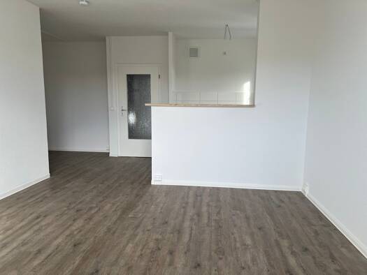 Wohnung zur Miete 300 € 3 Zimmer 55,3 m² 5. Geschoss Am Stadtpark 22 Helbersdorf Chemnitz 09120