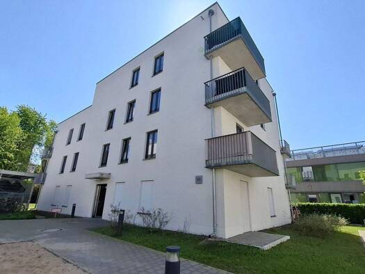 Wohnung zur Miete 738 € 1 Zimmer 42,3 m² 3. Geschoss frei ab 01.03.2026 Kummerower Ring 36 Kaulsdorf Berlin 12619