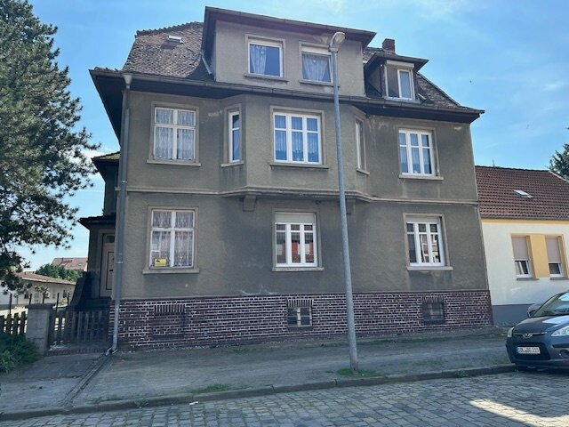 Mehrfamilienhaus zum Kauf 279.000 € 8 Zimmer 345 m²<br/>Wohnfläche 1.700 m²<br/>Grundstück Röxe Stendal 39576